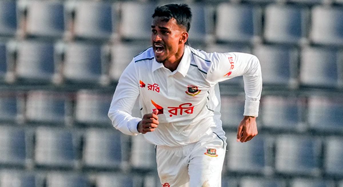 বাংলাদেশের স্পিনার হাসান মুরাদ