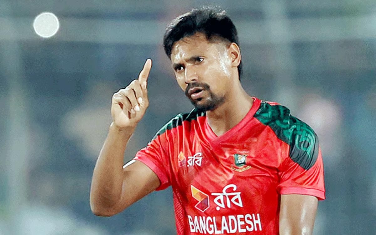 বাংলাদেশের পেসার মোস্তাফিজুর রহমান