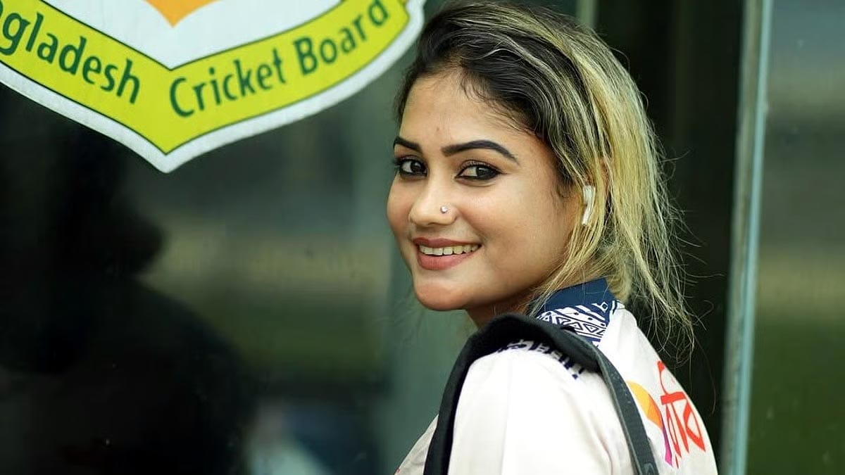 বাংলাদেশ নারী ক্রিকেট দলের সাবেক অধিনায়ক জাহানারা আলম