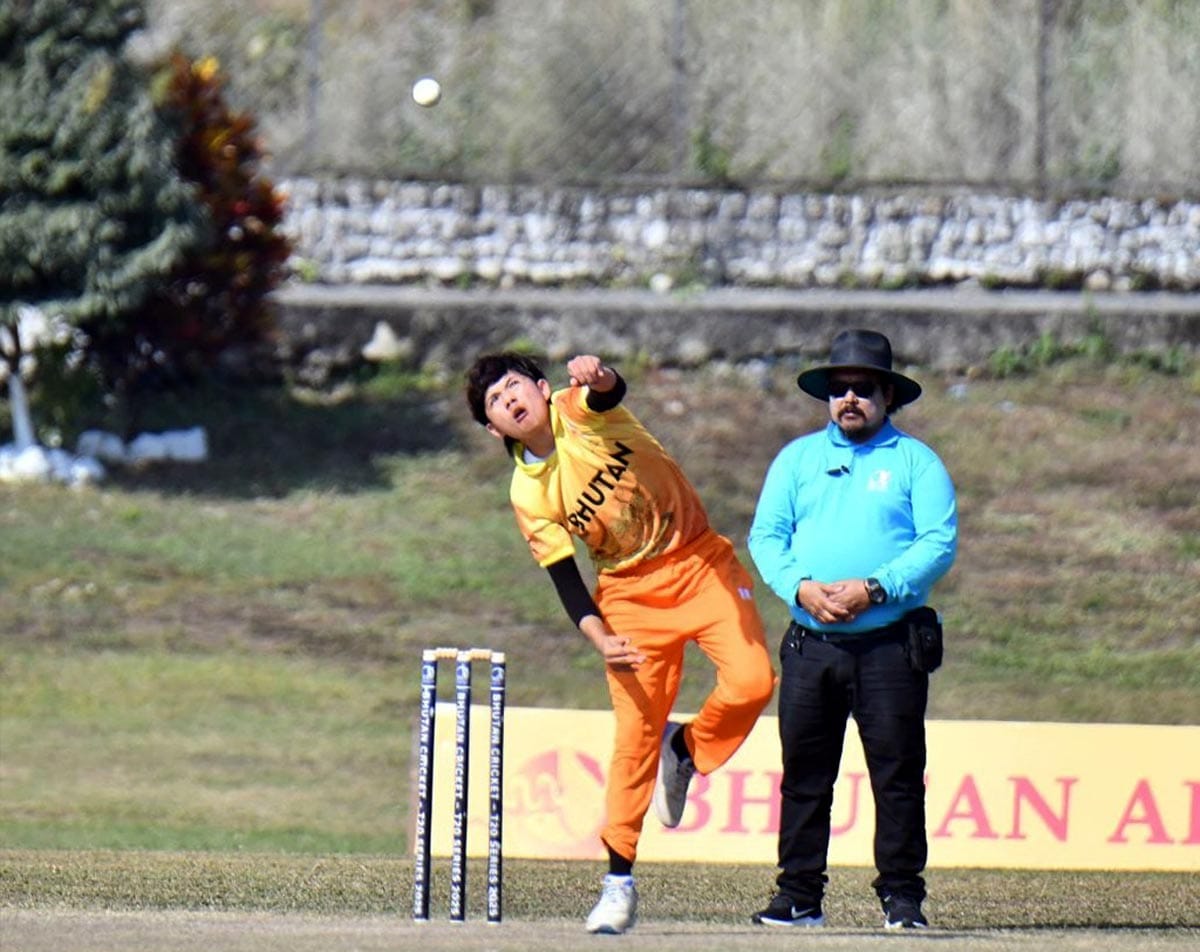 ভুটানের স্পিনার সুনম ইয়েশি