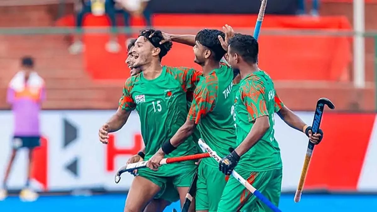 এশিয়ান গেমস হকি বাছাইয়ে চাইনিজ তাইপের বিপক্ষে গোল করার পর বাংলাদেশ দলের উল্লাস।