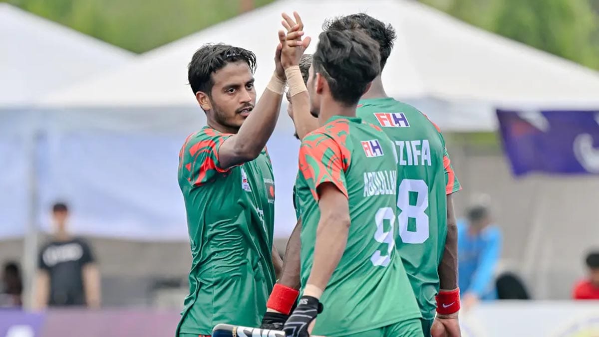 চাইনিজ তাইপের বিপক্ষে গোল করার পর বাংলাদেশ হকি দলের উদযাপন।
