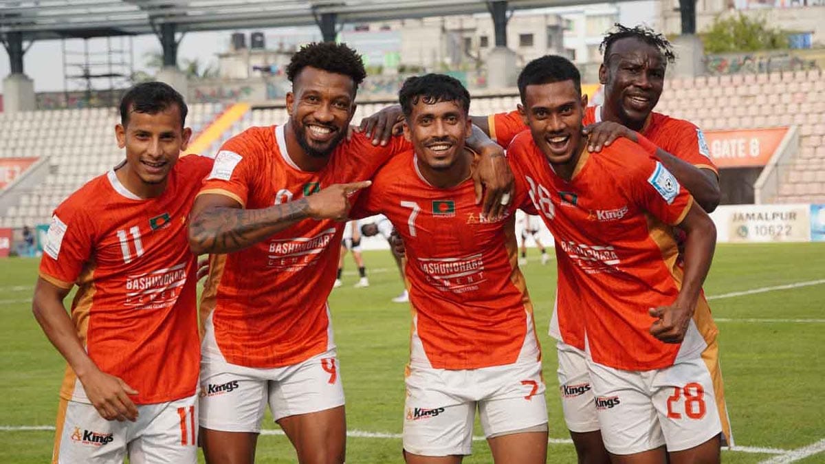 গোলের পর বসুন্ধরা কিংসের উল্লাস।