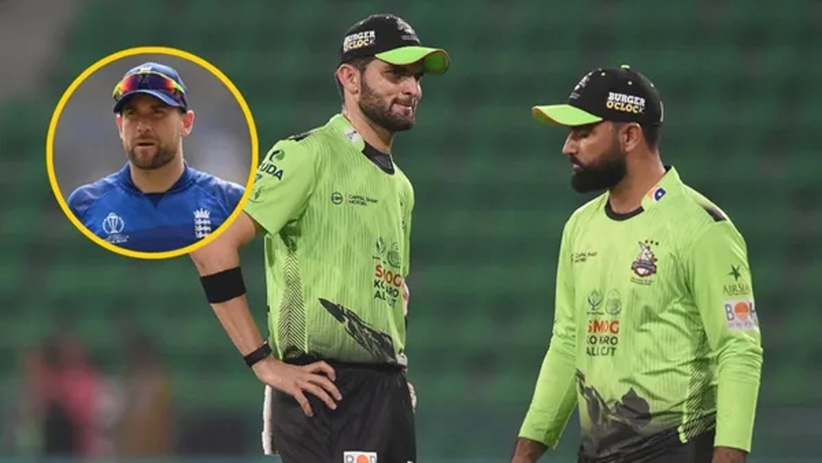 পিএসএলে বল টেম্পারিং বিতর্কের জন্ম দেন ফখর জামান।