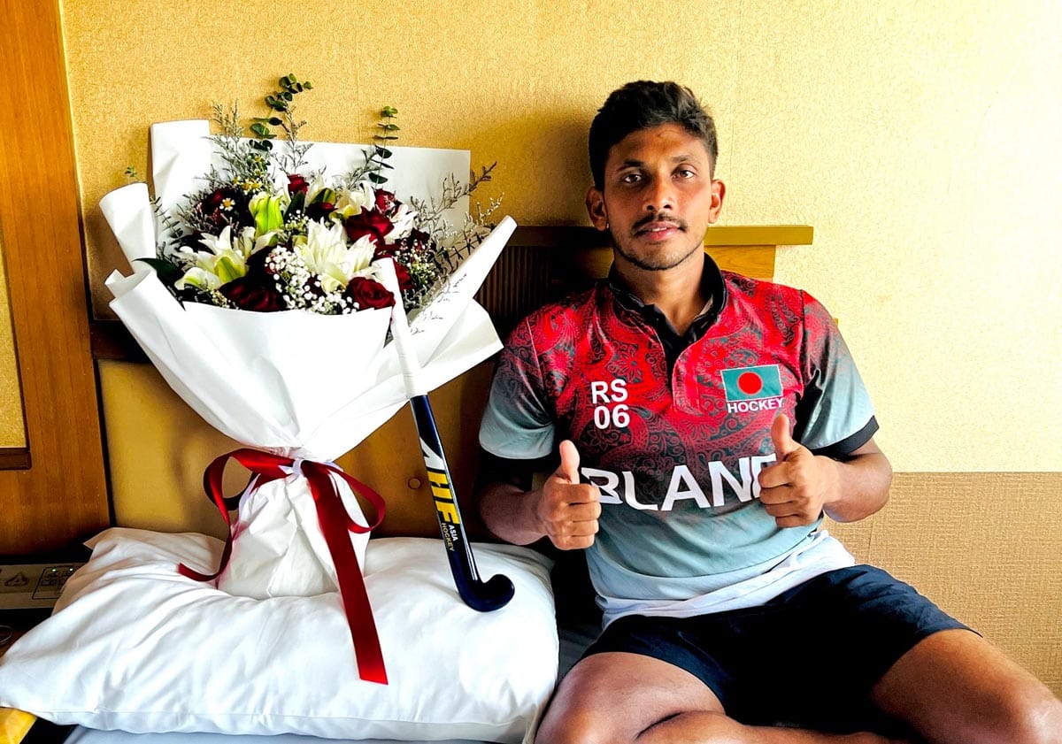 হকি তারকা রোমান সরকার।