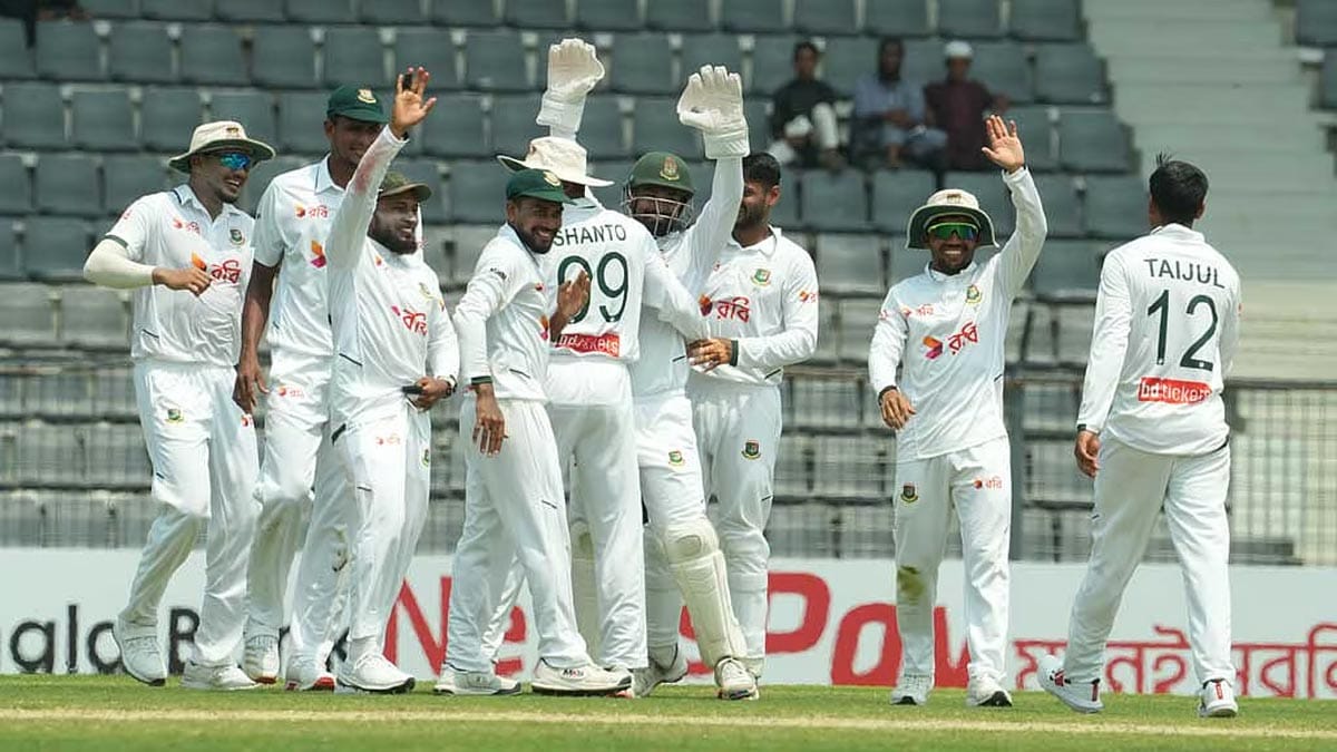 Bangladesh cricket team celebrating after defeating Pakistan in the test series.