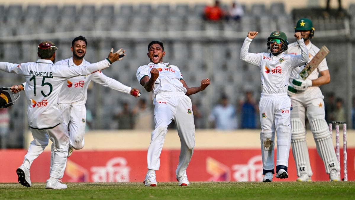পাকিস্তানের বিপক্ষে নাহিদ রানার দুর্ধর্ষ বোলিংয়ে জয় পায় বাংলাদেশ।