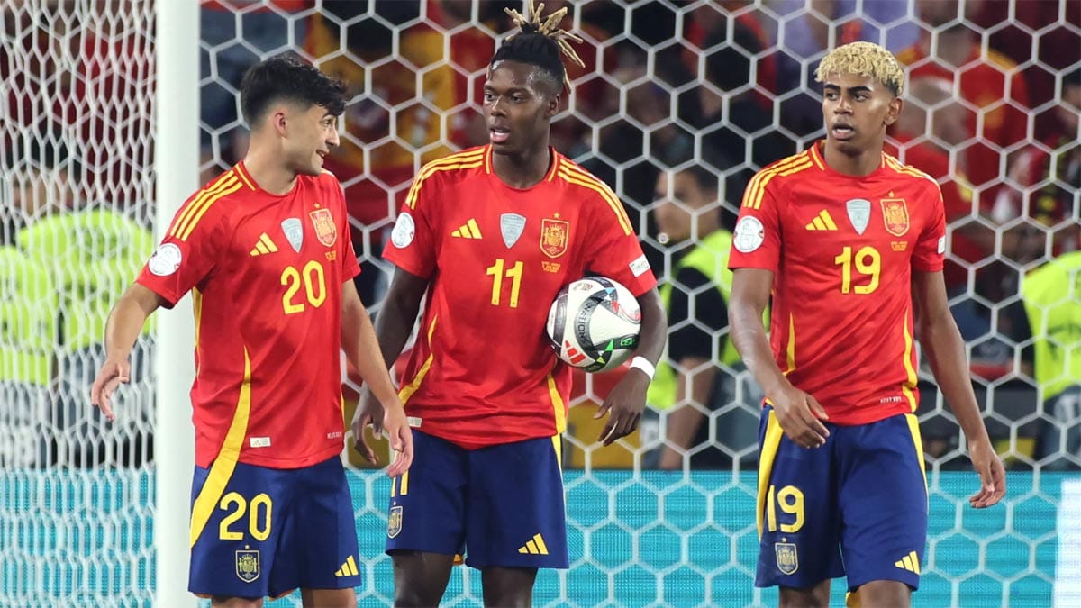 Lamine Yamal celebrating a goal for Spain national football team.