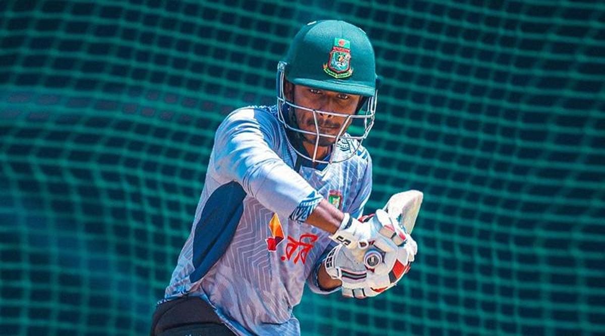 নেটে ব্যাটিং অনুশীলনে মনোযোগী তানজিদ হাসান তামিম।
