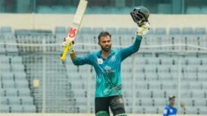 Towhid Hridoy celebrating his brilliant century for Mohammedan SC in DPL 2026.